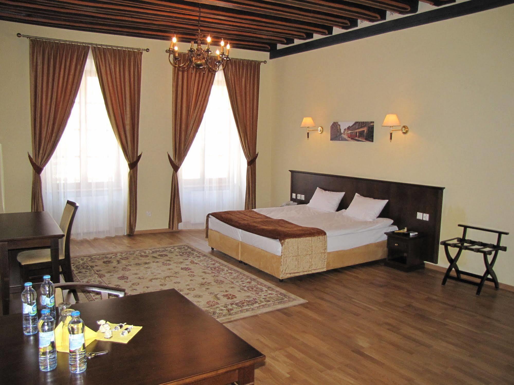 Rezydencja Cleopatra Bed & Breakfast Lublin Exterior photo
