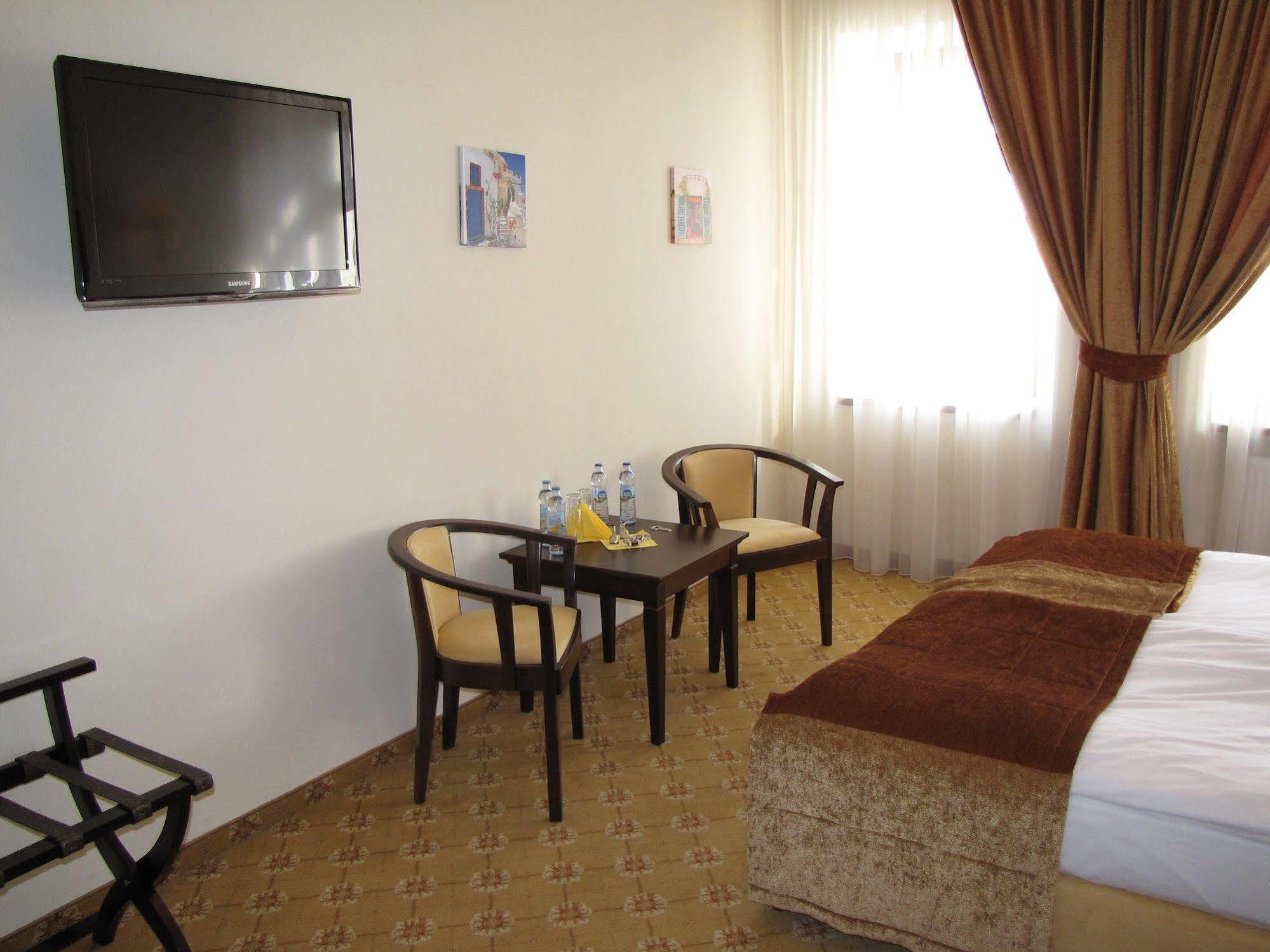 Rezydencja Cleopatra Bed & Breakfast Lublin Exterior photo