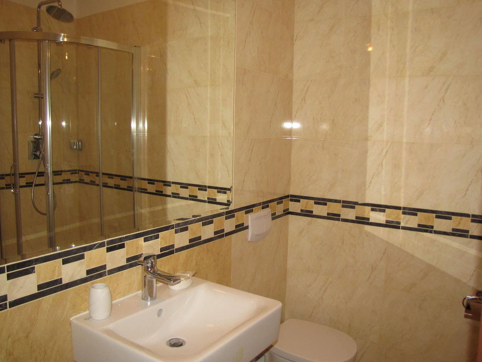 Rezydencja Cleopatra Bed & Breakfast Lublin Exterior photo