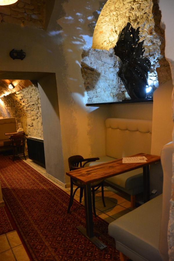 Rezydencja Cleopatra Bed & Breakfast Lublin Exterior photo